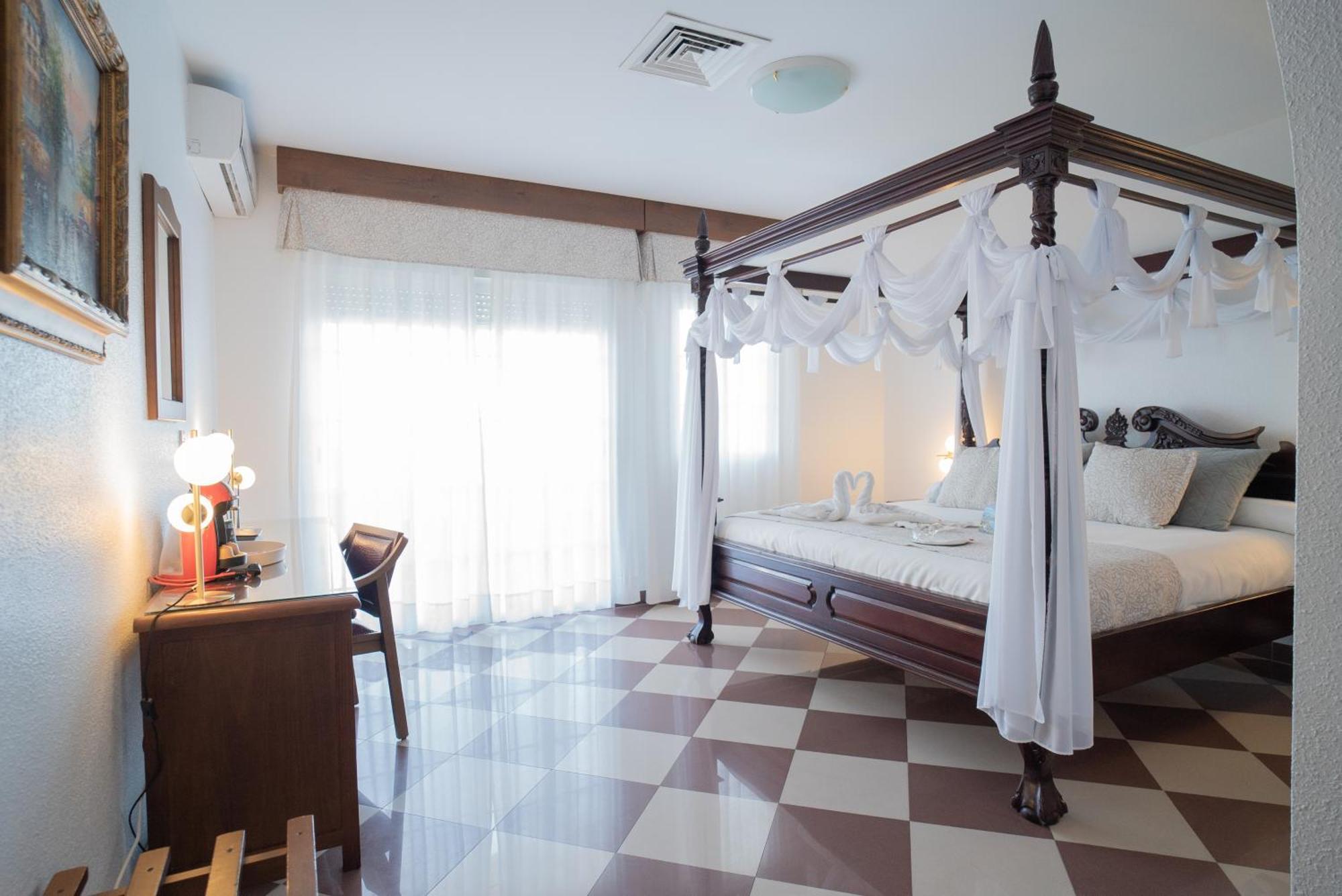 Hotel Avenida Tropical By Bossh! Hotels Salobreña Exteriér fotografie